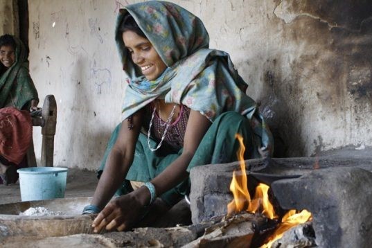 Cooking with wood or other biomass is a major source of indoor air pollution in developing countries. Credit: Karan Singh Rathore via GPA Photo Archive